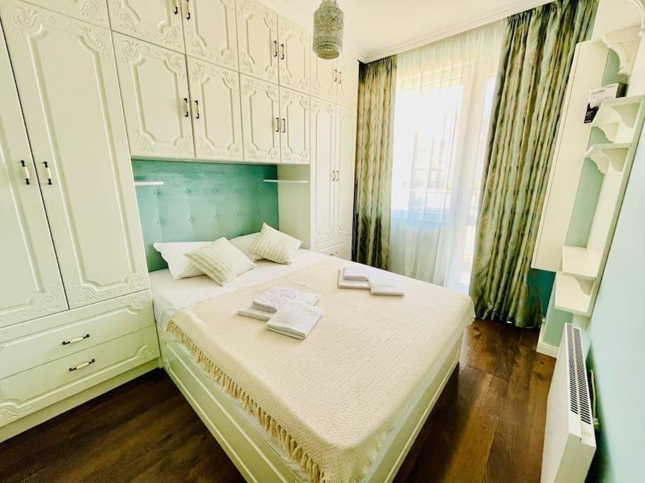 Positano Apartment Varna Bagian luar foto