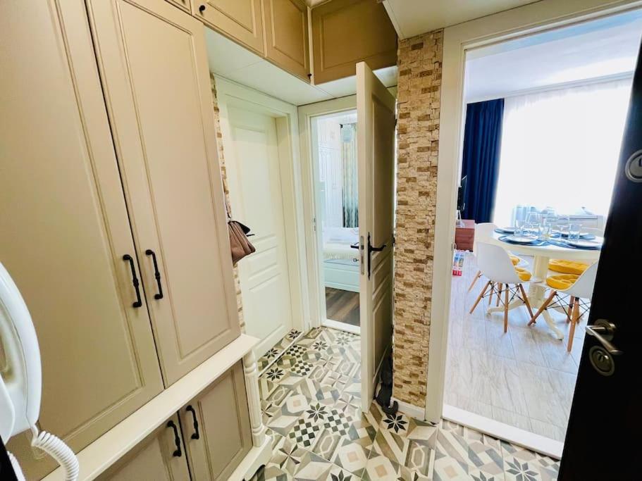 Positano Apartment Varna Bagian luar foto